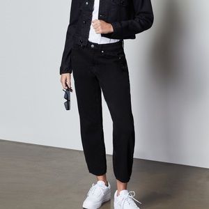 Good American ‘Good Girlfriend’ Jean